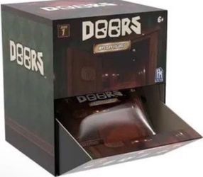 Roblox DOORS Series 1 Mystery Figure