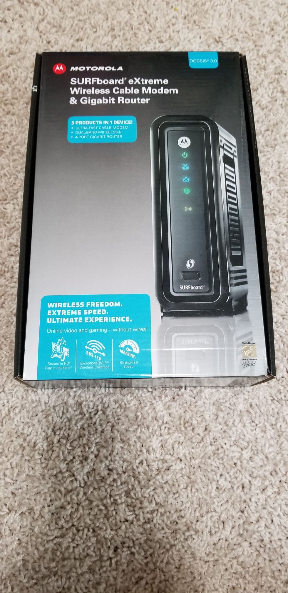 Motorola arris surfboard modem and router