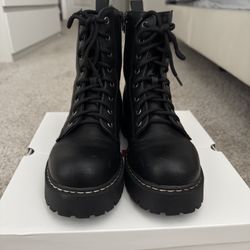 Black Boots