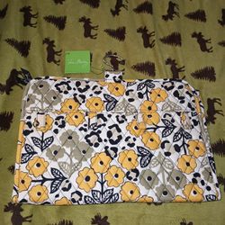 New Vera Bradley Organizer 