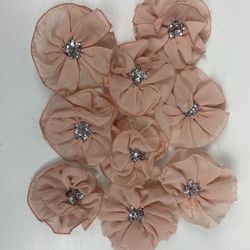 9 Peach Diamond Centered Flowers