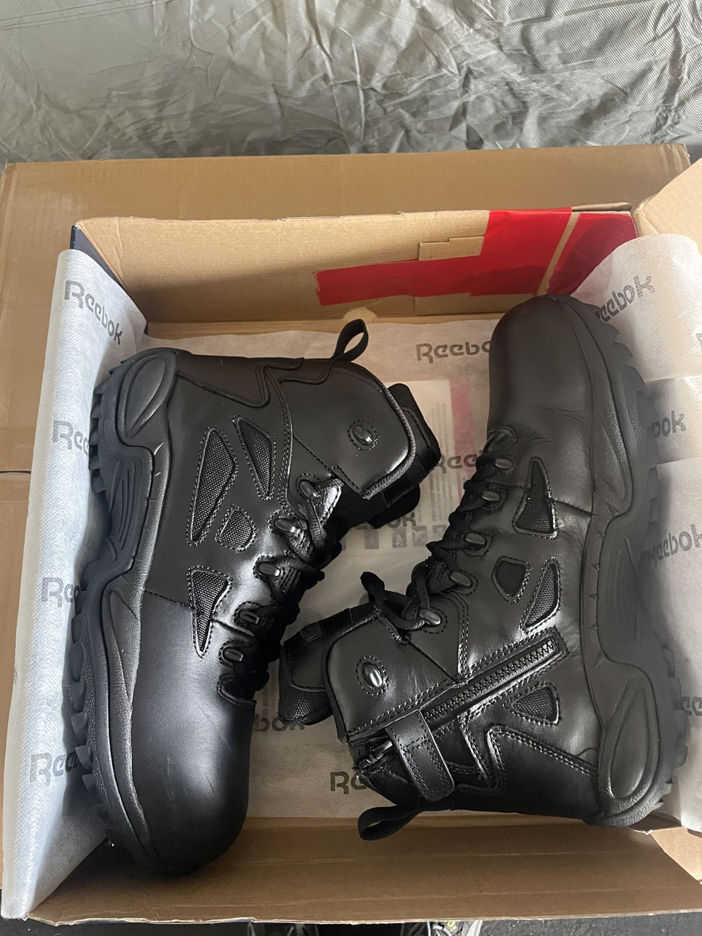 Reebok Safety Toes Size11