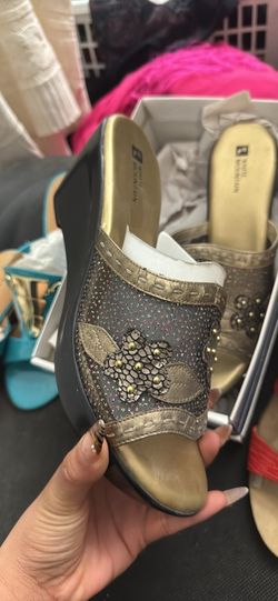 Size 9 Y2K heels