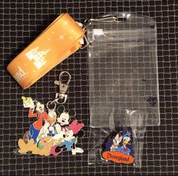 Disney Pin Traders Collectible Lanyard