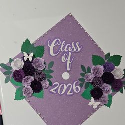 Grad cap topper