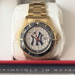 Yankees Invicta Pro Diver Gold Watch