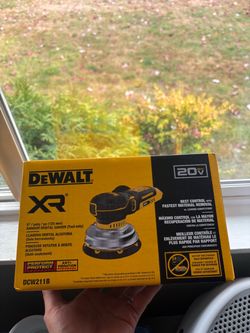 DEWALT XR 20V 5-Inch Random Orbital Sander DCW211B