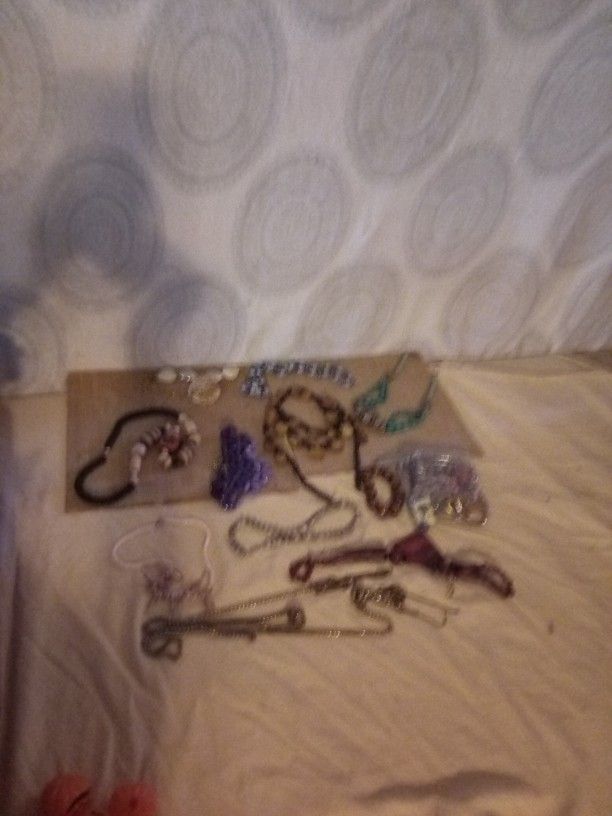 Assorted Necklaces Bag Of Necklaces 