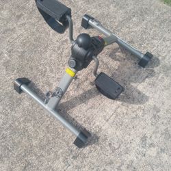 Golds Gym Black Mini Pedal 15.00
