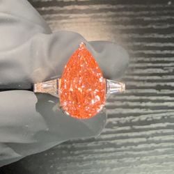 14K Rose Gold Fancy Vivid Pink Pear Diamond Ring 5.94 CTW (IGI Certified, VS1 Clarity)