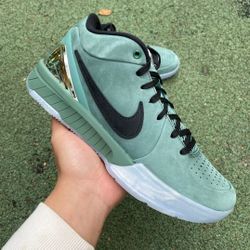 Nike Kobe 4 Protro “Girl Dad”
