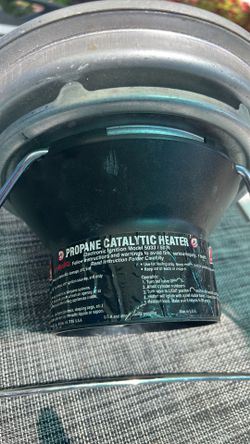 Portable propane catalytic space heater