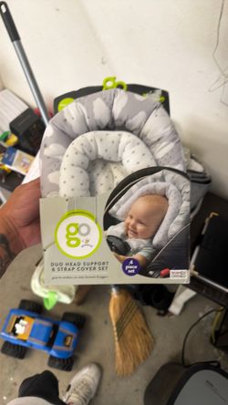 Baby car seat head support