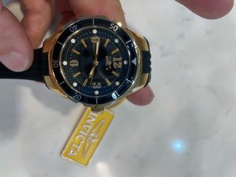 Brand new invicta