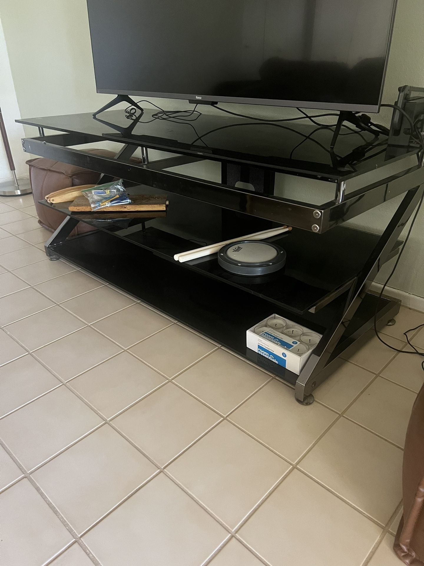 Table/TV Stand