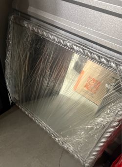 STORAGE SALE  07/21 - 7/25/2026  Wall  Frame Mirror