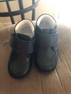 Spaniard Baby Leather walking shoes size 4 1/2
