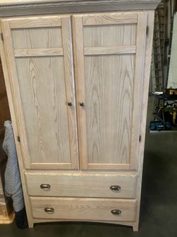 Chair come from Ashley’s brand new and the dressers come from the same place all brand new Chair come from Ashley’s brand new and the dressers come fr