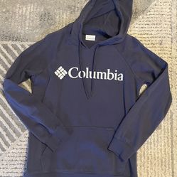 Women’s Size M Columbia Sweatshirt 