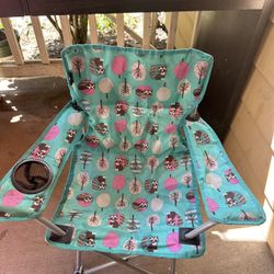 3 Small Kid Chairs 