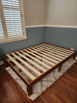 Wood Bed Frame - Full Size