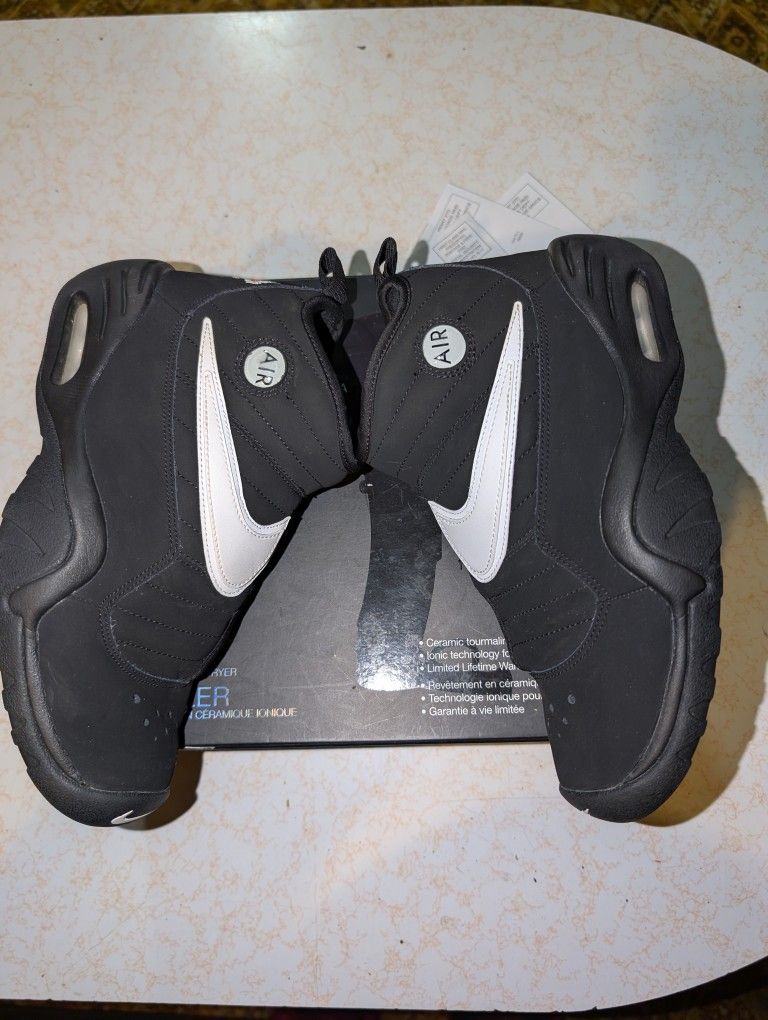 Nike Air Shake Ndestrukt size 6.5 Throwback Dennis Rodman basketball shoes