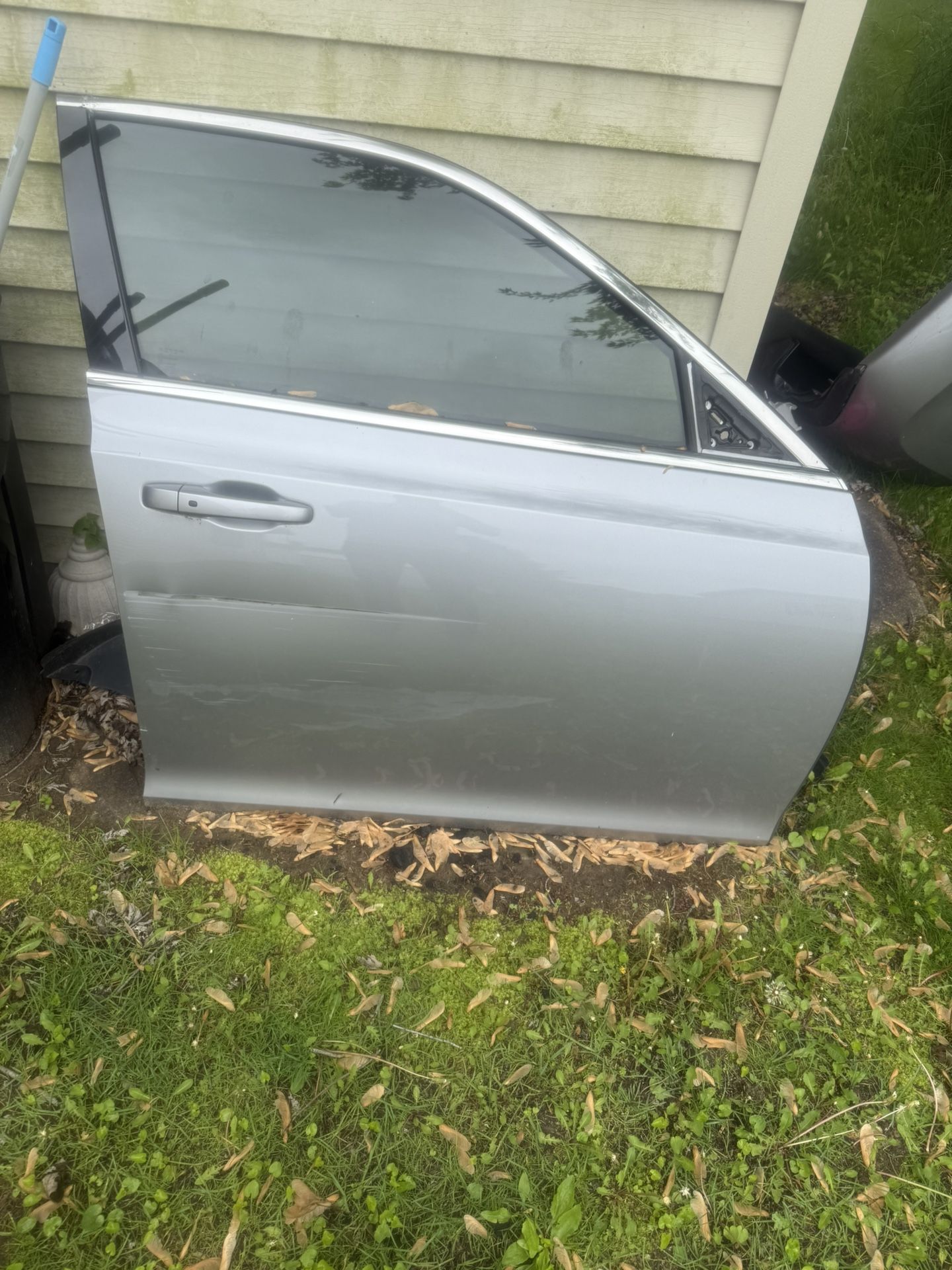 2015 Chrysler 300 Passenger Side Door