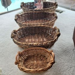 Baskets, Nesting