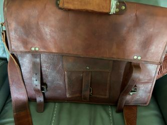 Leatherbriefcase / pick up 33027