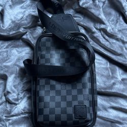 Louis Vuitton Slingbag