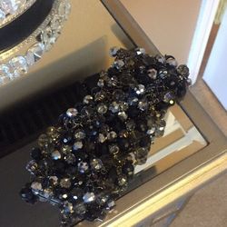 Beautiful black beaded bracelet. brand new