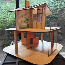 Modern Dollhouse by Djeco-Excellent Condition