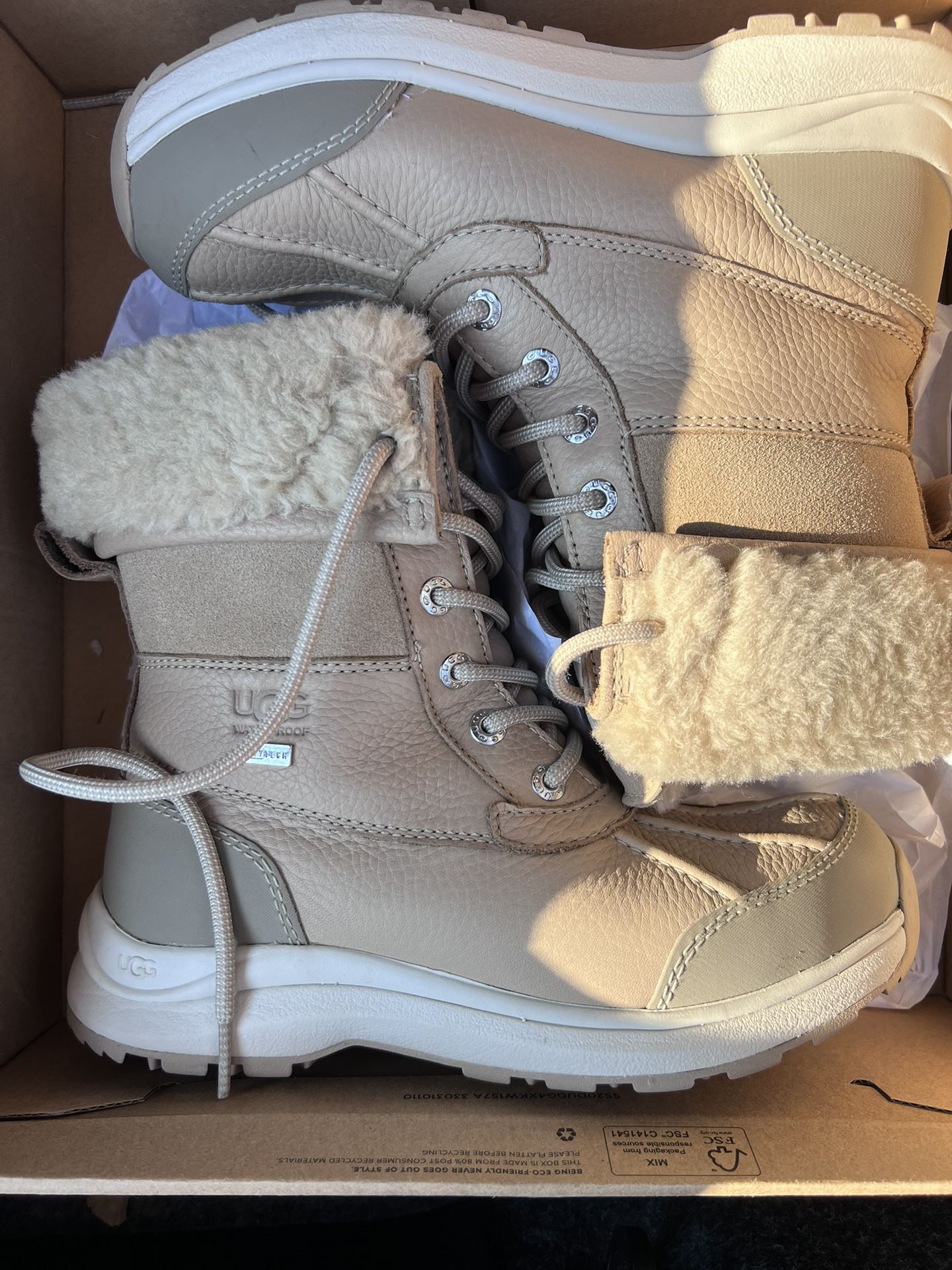 Kids UGG Boots Size 5.5