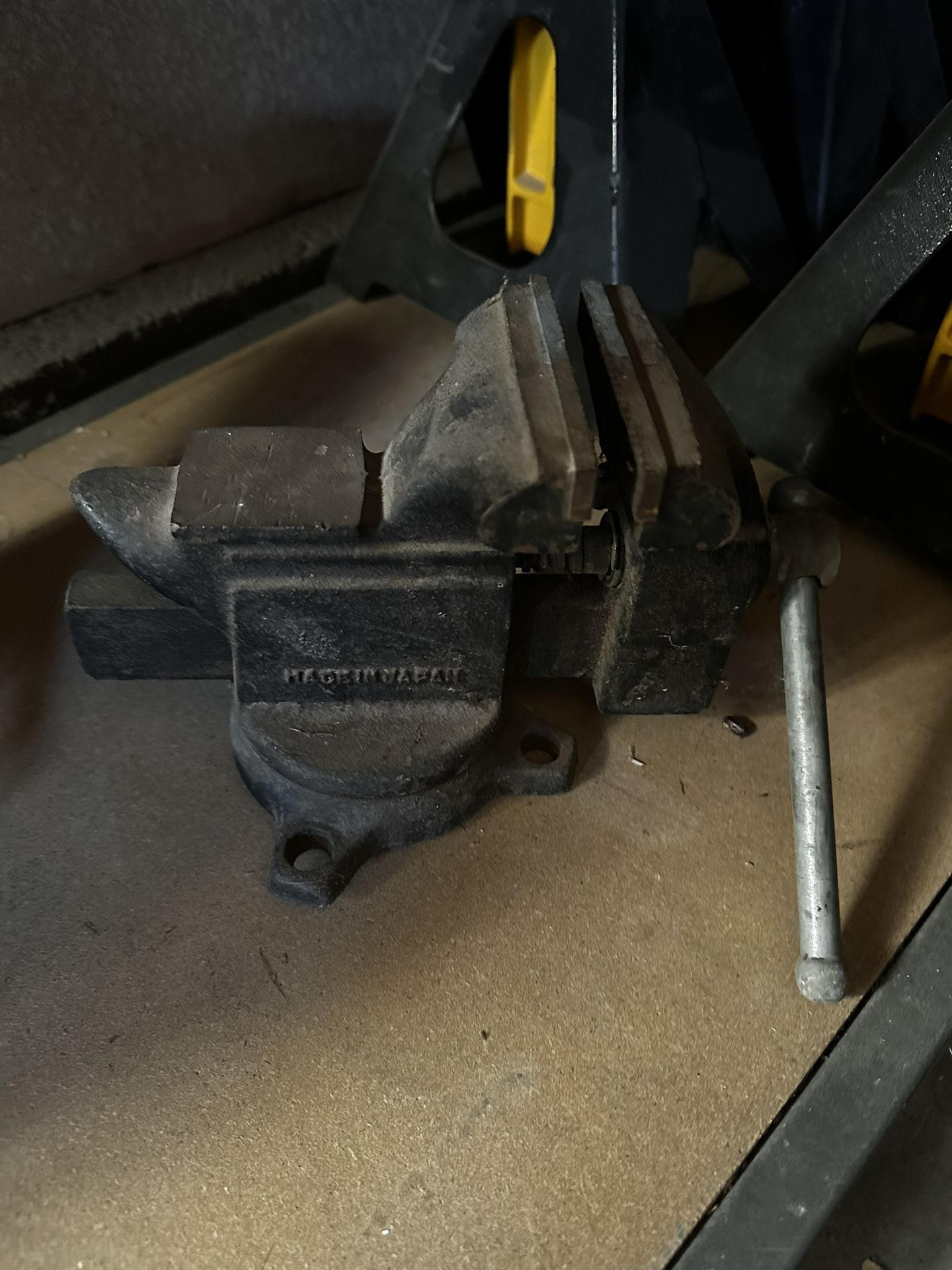 Wilton Vise for Sale in Hemet, CA OfferUp