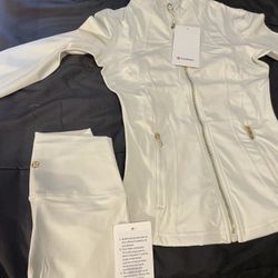 White Lululemon Set W Gold Zipper