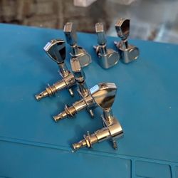 Guitar Tuners