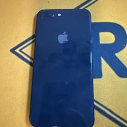 Apple iPhone 8 Plus - 64GB - Black Won’t Turn OnA1864 Screen Cracked