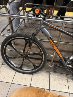 Mongoose mountain bike Retail for $800
