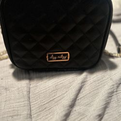 Itzy Ritzy Crossbody Diaper Bag