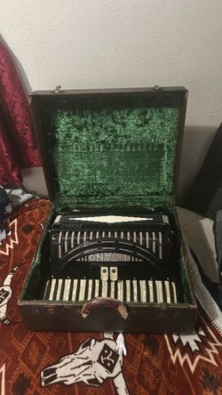 Vintage Italian titano 12607