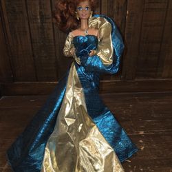 1992 Mattel Classique Benefit Ball Barbie Doll