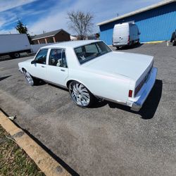 1986 Caprice Classic 