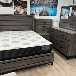 5PC BEDROOM SET AVAILABLE IN QUEEN/KING/FULL STARTING @$799 WITH FREE MATTRESS OFFER ENDS 12/5/25!!!**