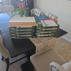 8 Reams Legal Paper With Folders