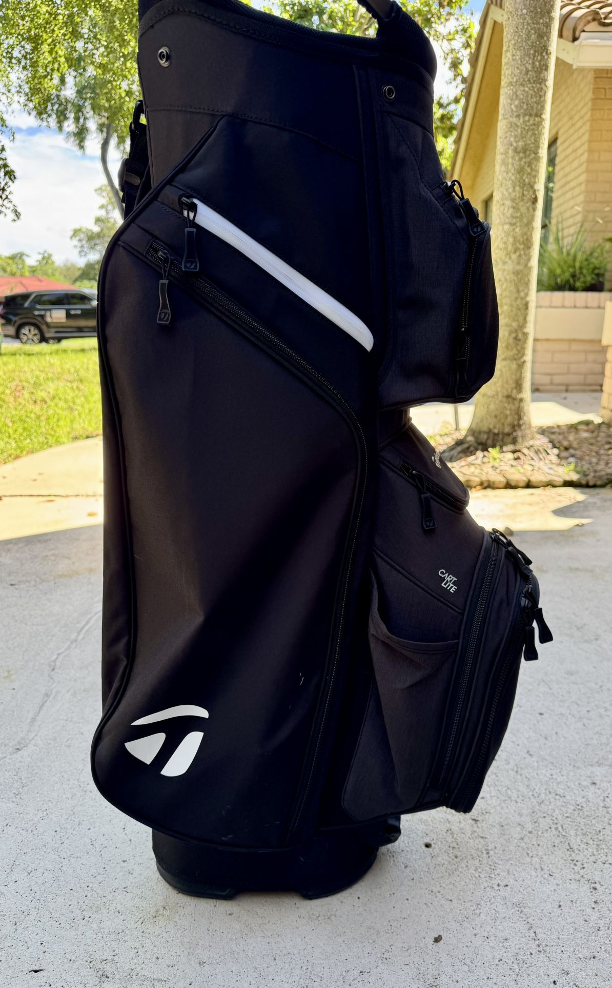 TaylorMade Signature Cart Bag
