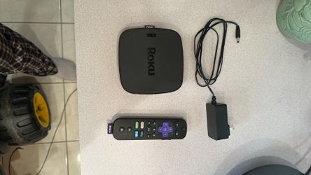 Roku Ultra 4660X2 – 4K HDR Streaming Player (Ready to Use)
