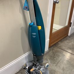 iMop Lite Floor Scrubber