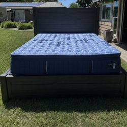 Ashley Cal King Bedroom Set 