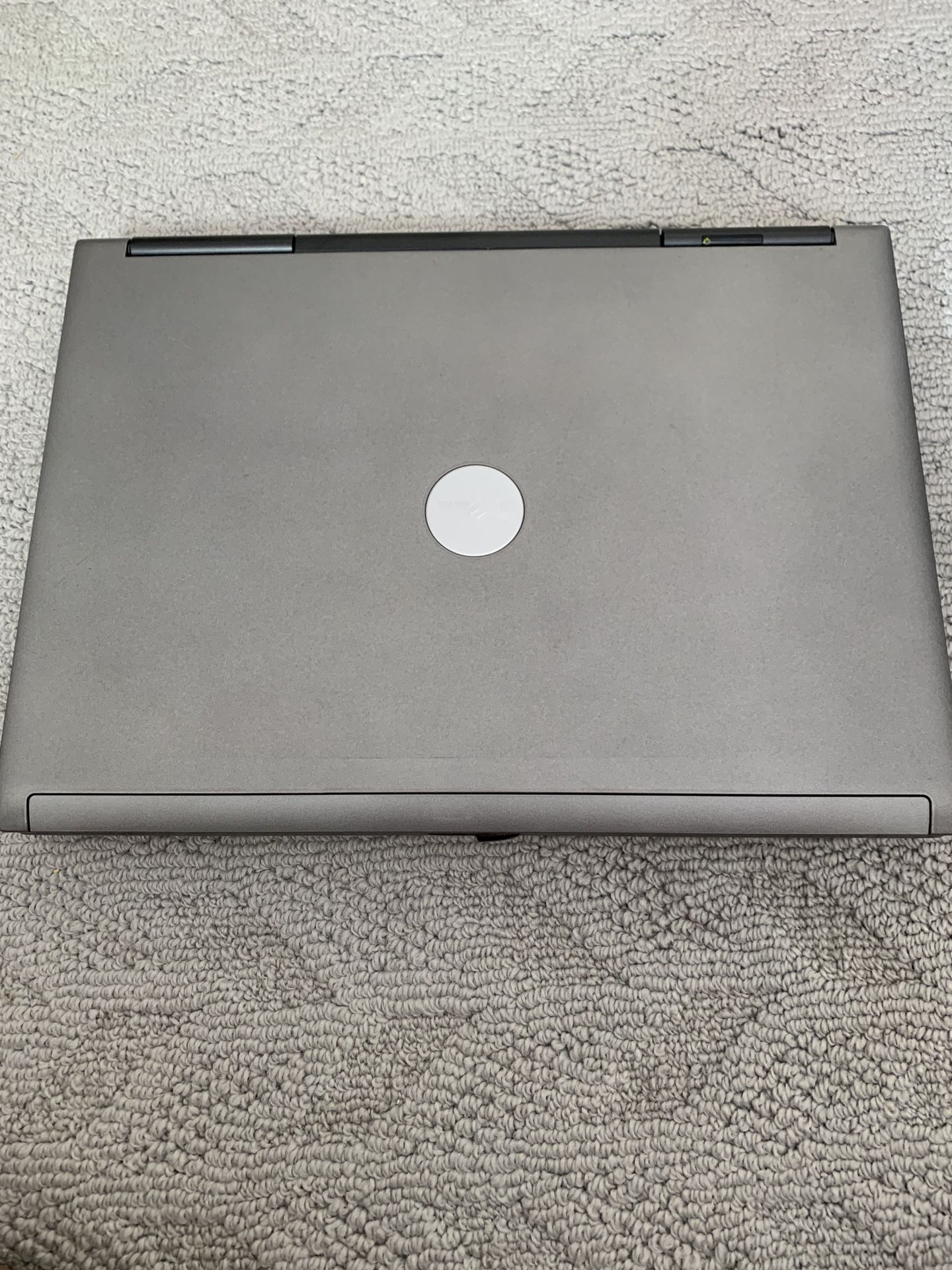 Dell Latitude D 830 Laptop