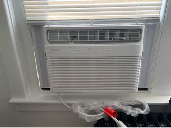 Window AC